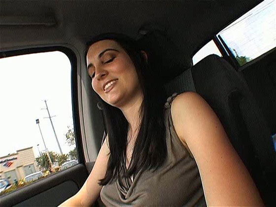 College Uettori flashes boobs masturbates