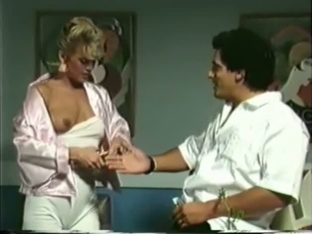 luscious lucy love office