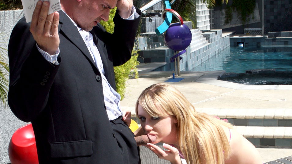 Mike Long & Kelly Klass in Her Step-Father's Huge Cock Drives Her Wild - BestGonzo