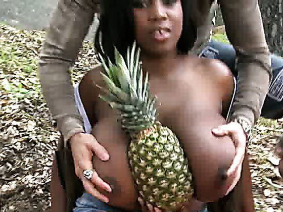 round mounds/Tori Taylor