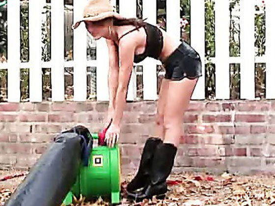 Evelin's UnstoppaBull! Evelin Rain