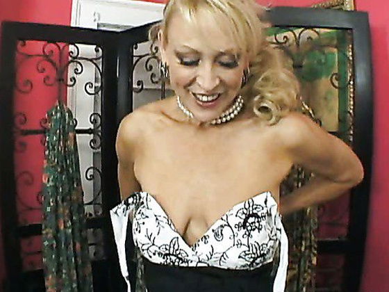 Quickie with Natasha Skinski