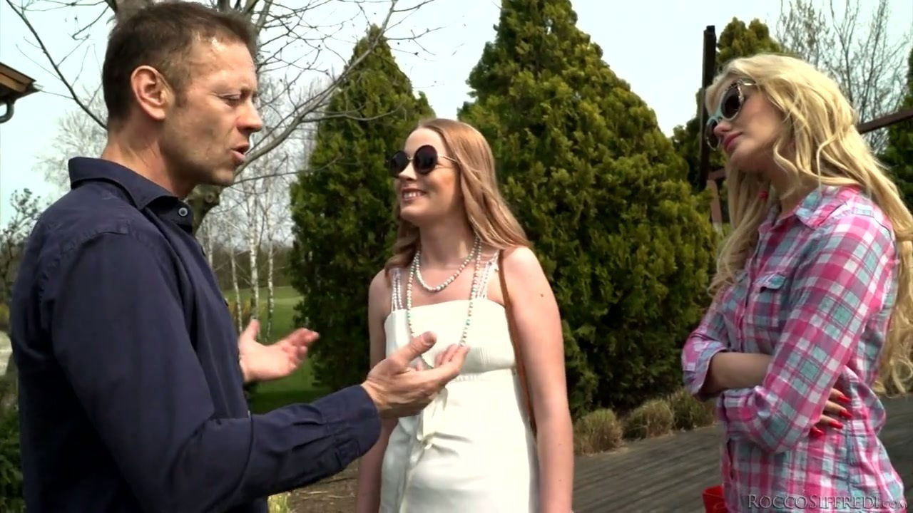 Horn-mad Katie Montana gets invited luxurious house fucked