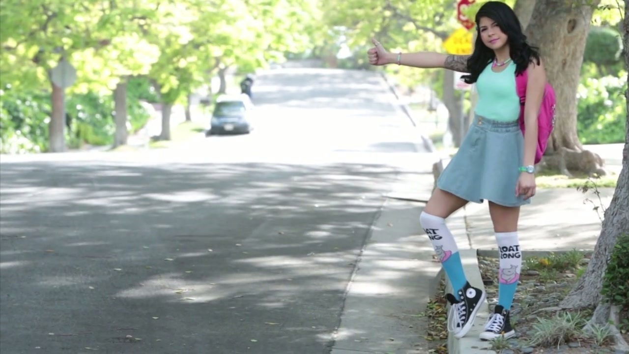 Tommy Gunn banging petite bodied teen Sadie