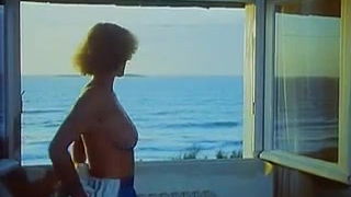 Stunning lady spices trip with