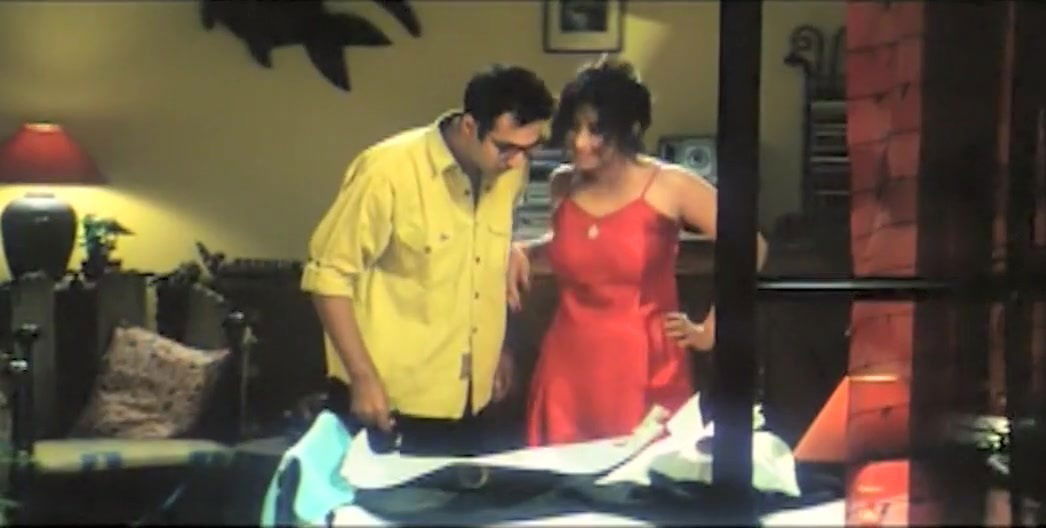 Manisha Koirala - Ek Chhotisi Love Story (2002)