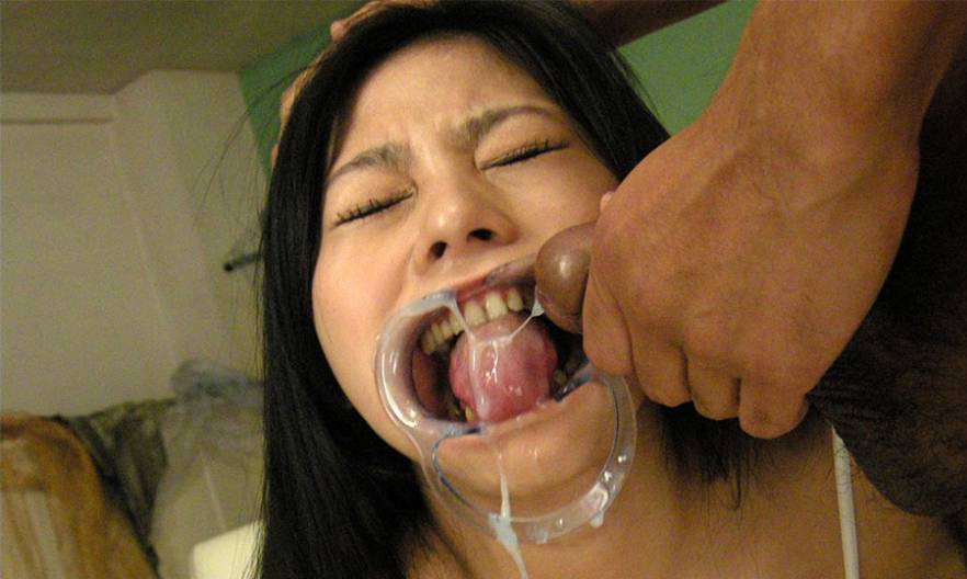 Sayaka in Sayaka humiliated to pay the debt - AviDolz