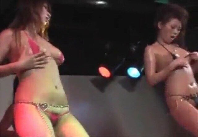 nonstop bouncing tits - japanese gogo girls with daiya mizusawa