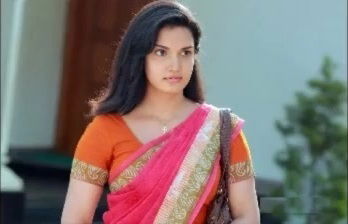 Honey rose