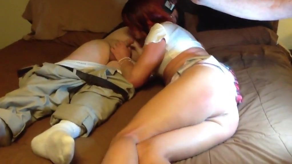 Hot petite sexy cd with group of guys