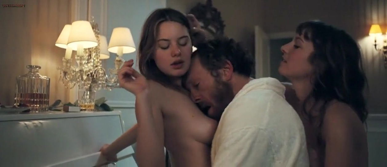 Josephine de La Baume, Camille Rowe & Alexandra Dahlstrom - 'Notre Jour Viendra'