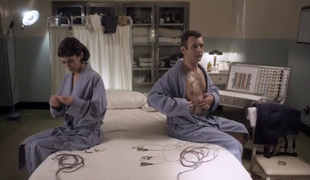 Allison Janney, Lizzy Caplan, Rose McIver - Masters of Sex: S01 E07 (2013)