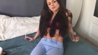 Wichsanleitung und rauchen von sarah lombardi