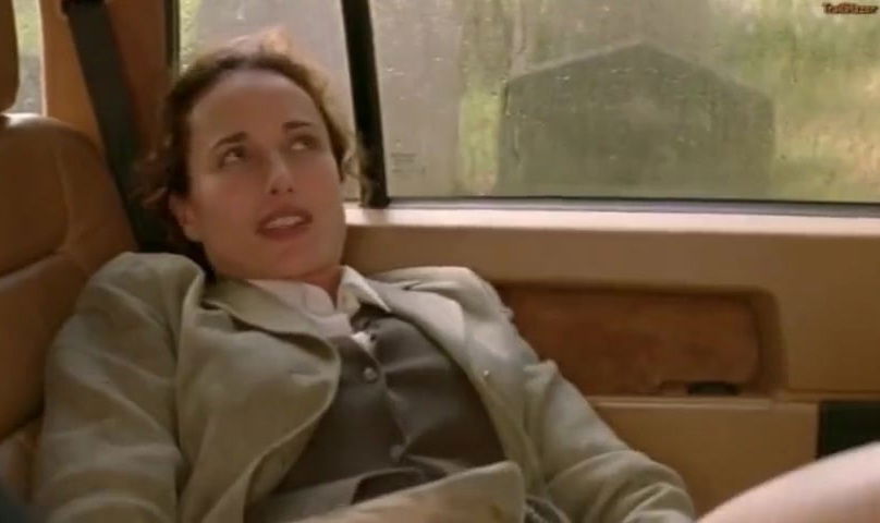 Andie MacDowell - Crush