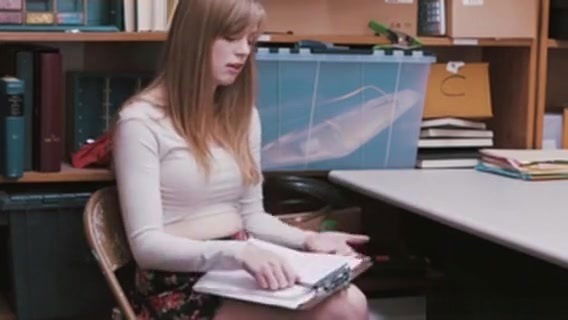 College Babe Dolly Leigh Fucks By An Officer