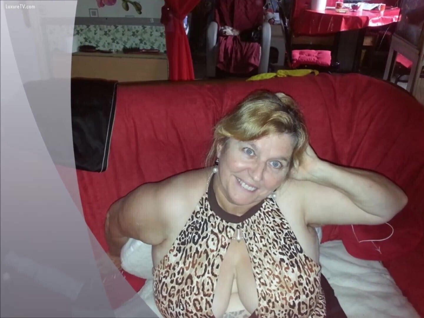 Lucie Delecroix la Pute de Carbon-Blanc