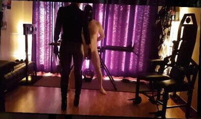 SPANKING FETISH BALLBUSTING