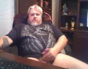 Daddy bear playing 151218