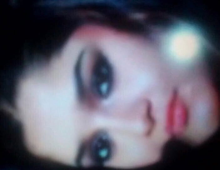 Ritika Singh double cum video 