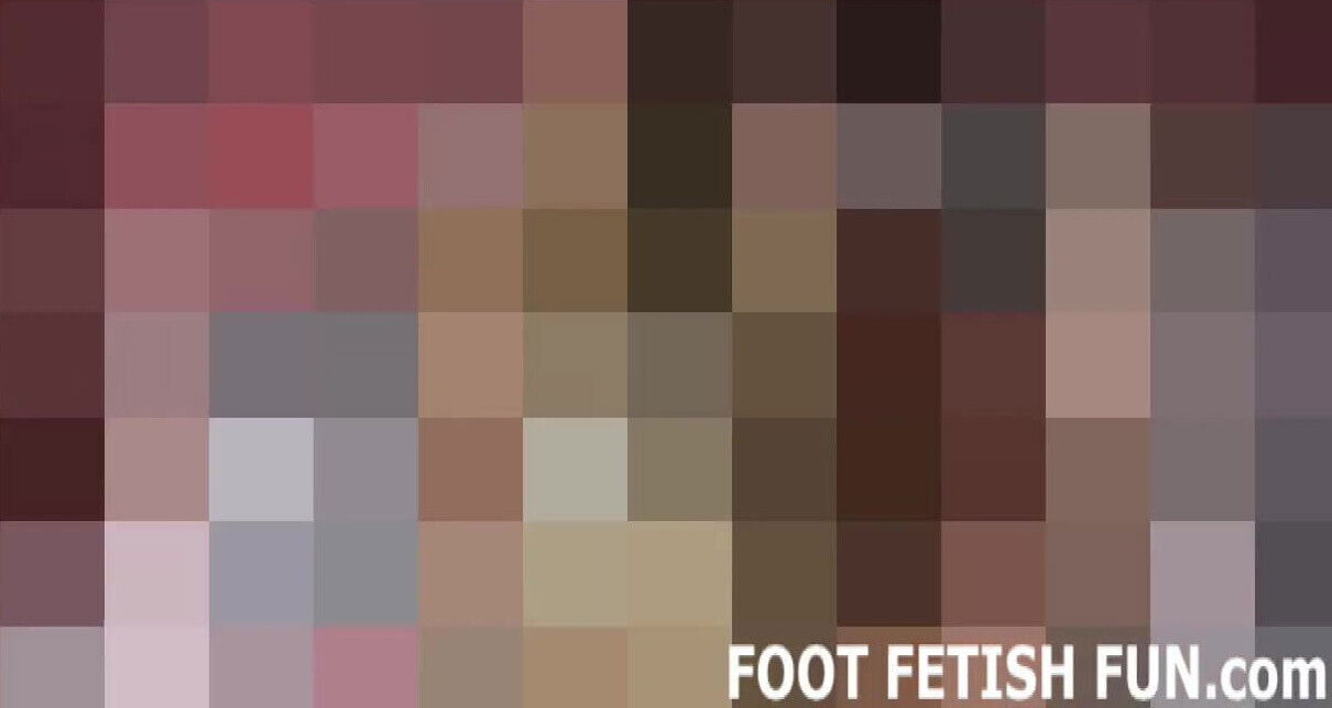 need someone lick feet clean