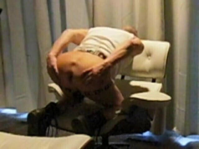 maggie-er-bij: amateur photo-filmshoot casting with assplay