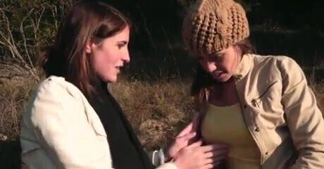 Pleasure in the girls' countryside