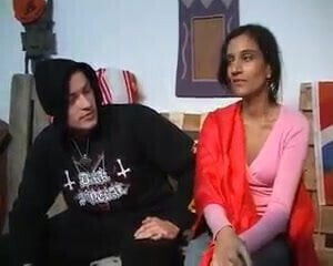 Horny Pakistani swallows for residence permit