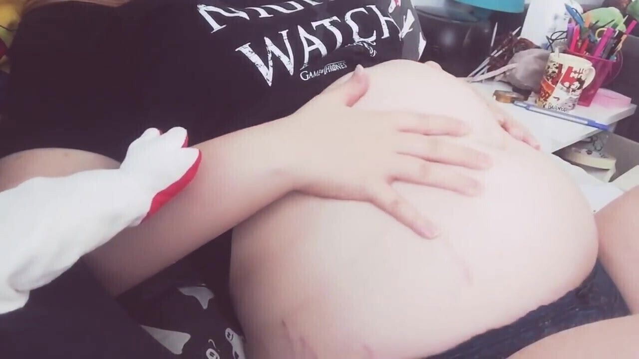 Chubby belly full candy