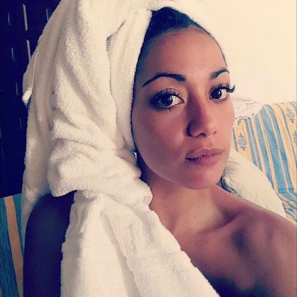 hot busty brunette latina milf with juicy lips