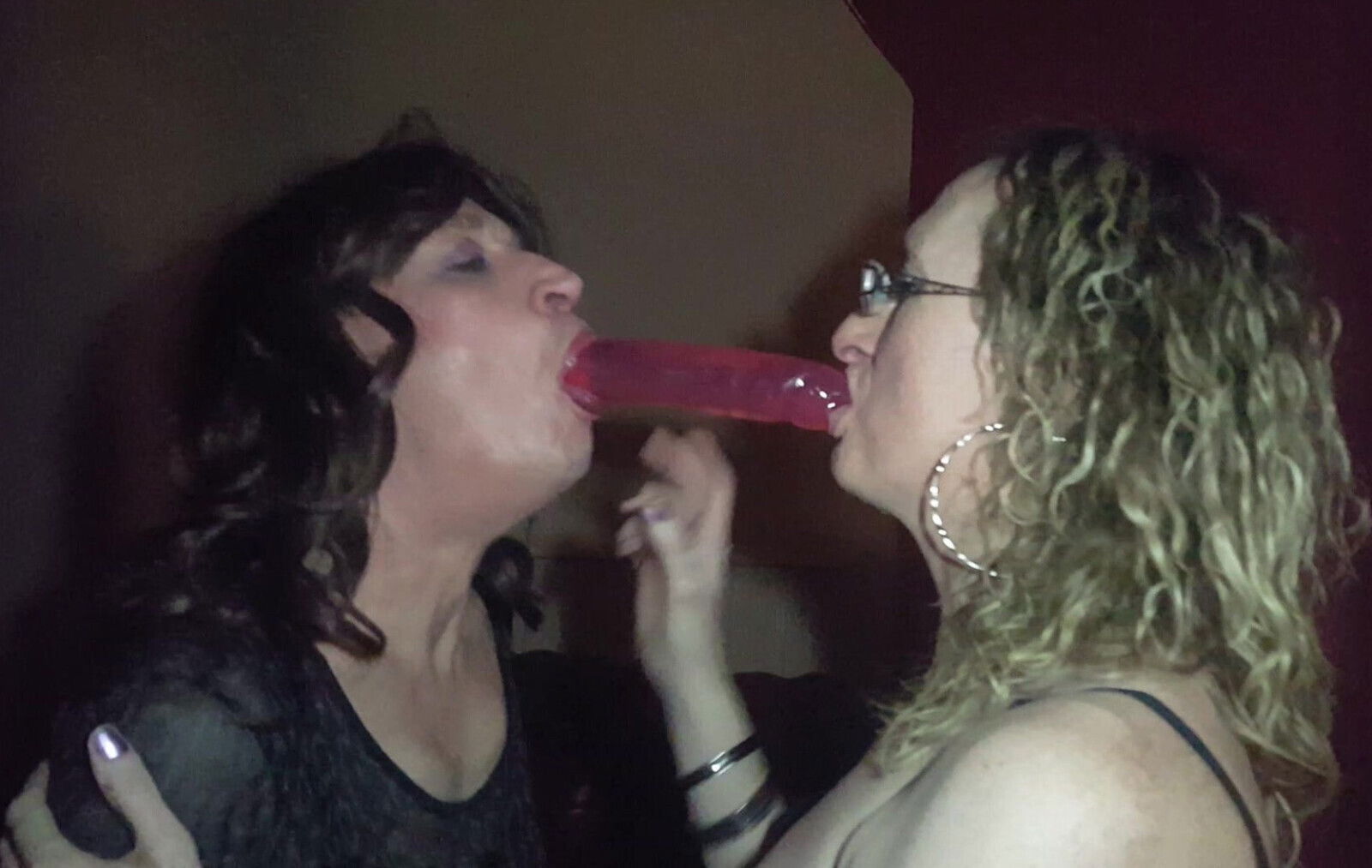 Double Dildo Deep Throat 2 Trans Girls Lisa and Gigi.