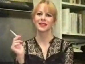 Caroline dubarre as krystal - etudiante top salope