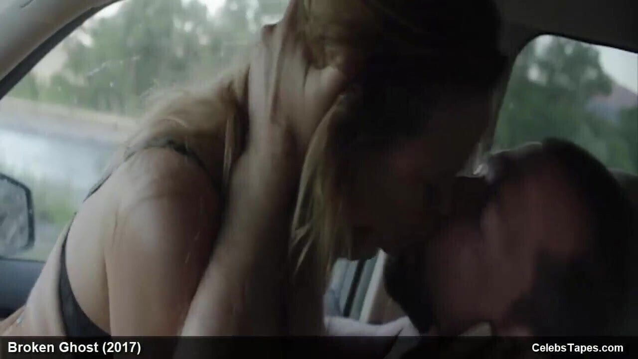 Celebrities Scottie Thompson & Lexi Anastasia Nude and Ridin