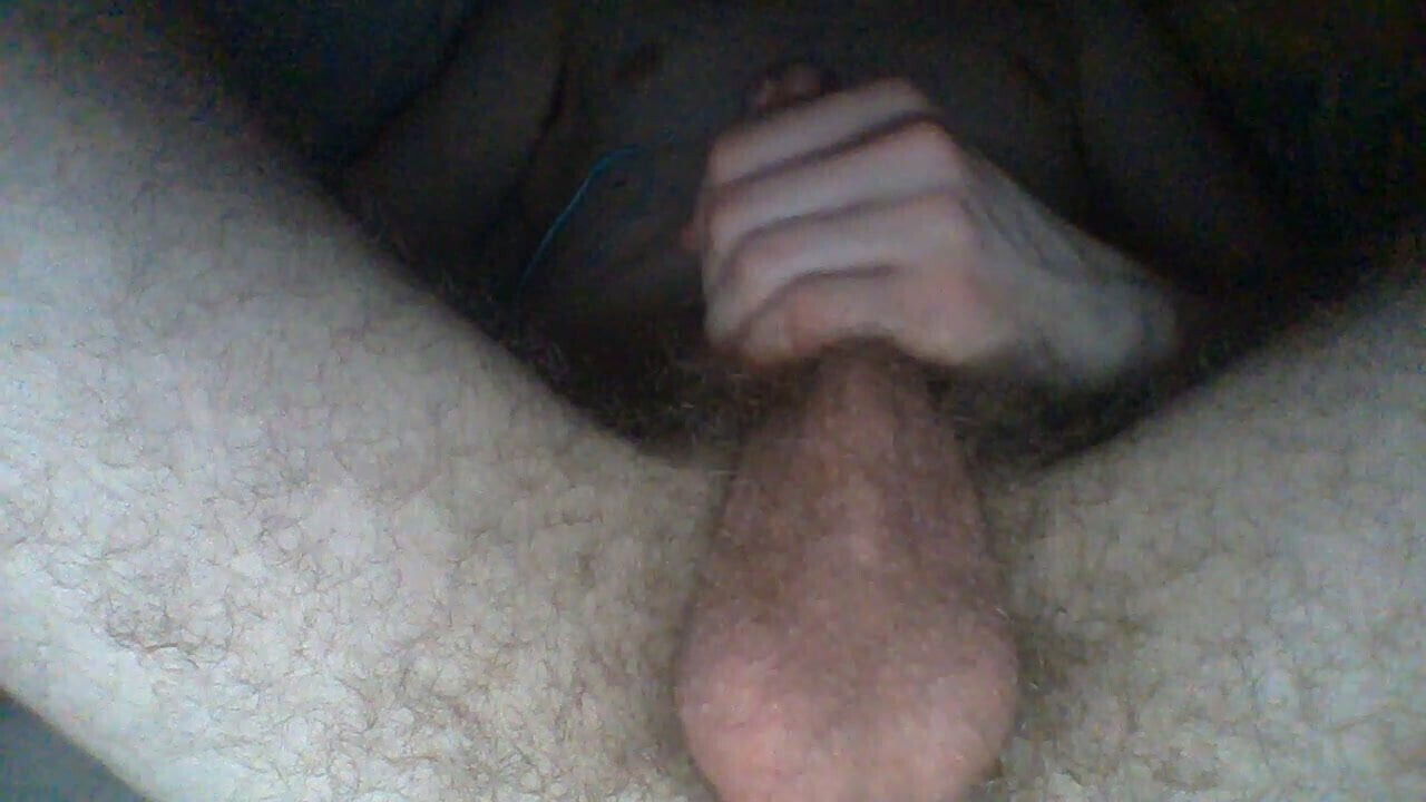 20 yo masturbates to porn Flilipina girls, shoots big load