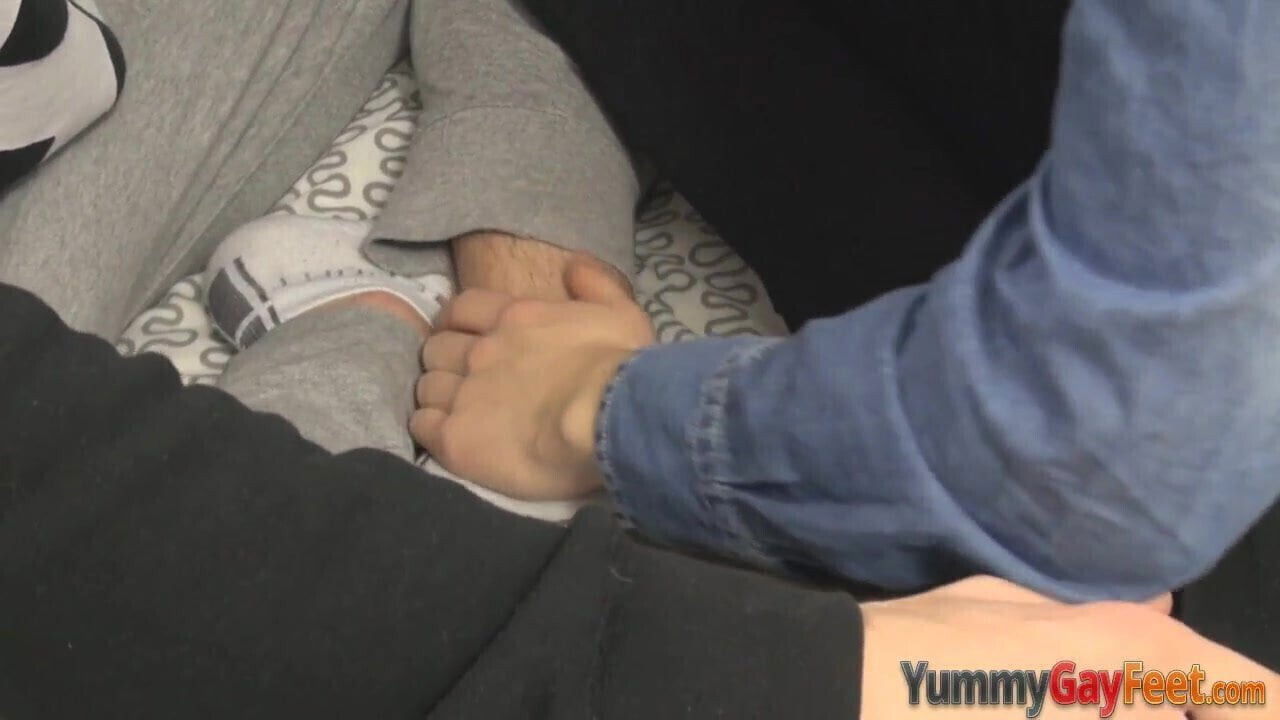 Feet sucking teen twinks