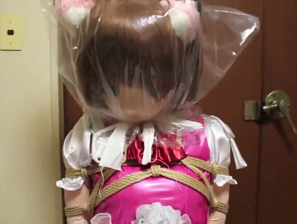 kigurumi bondage chair and breathplay.