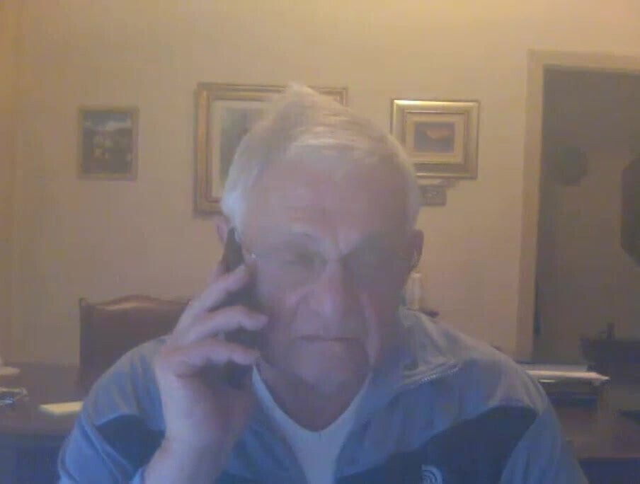 65 yo bi man from Italy