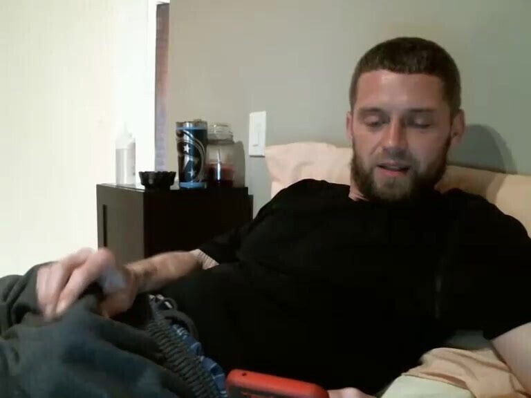 Sexy Str8 With Giant Dick Cums Load Body