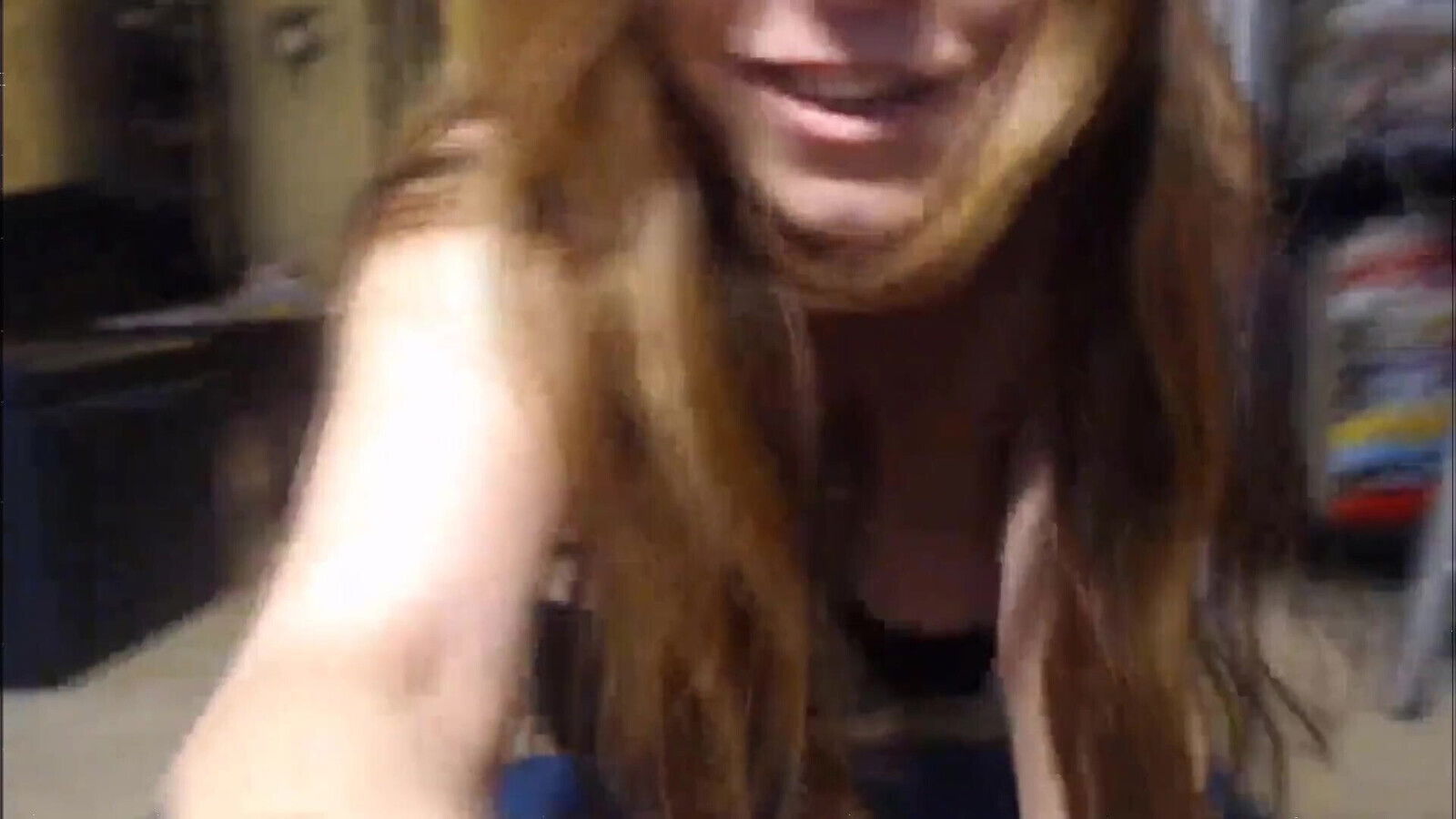 Curvy milf like penetrate both holes