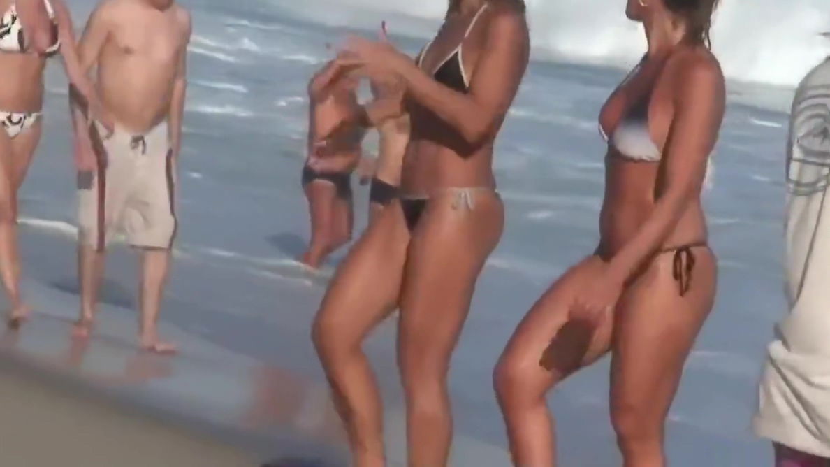 Hot Bikini Topless Teens HD