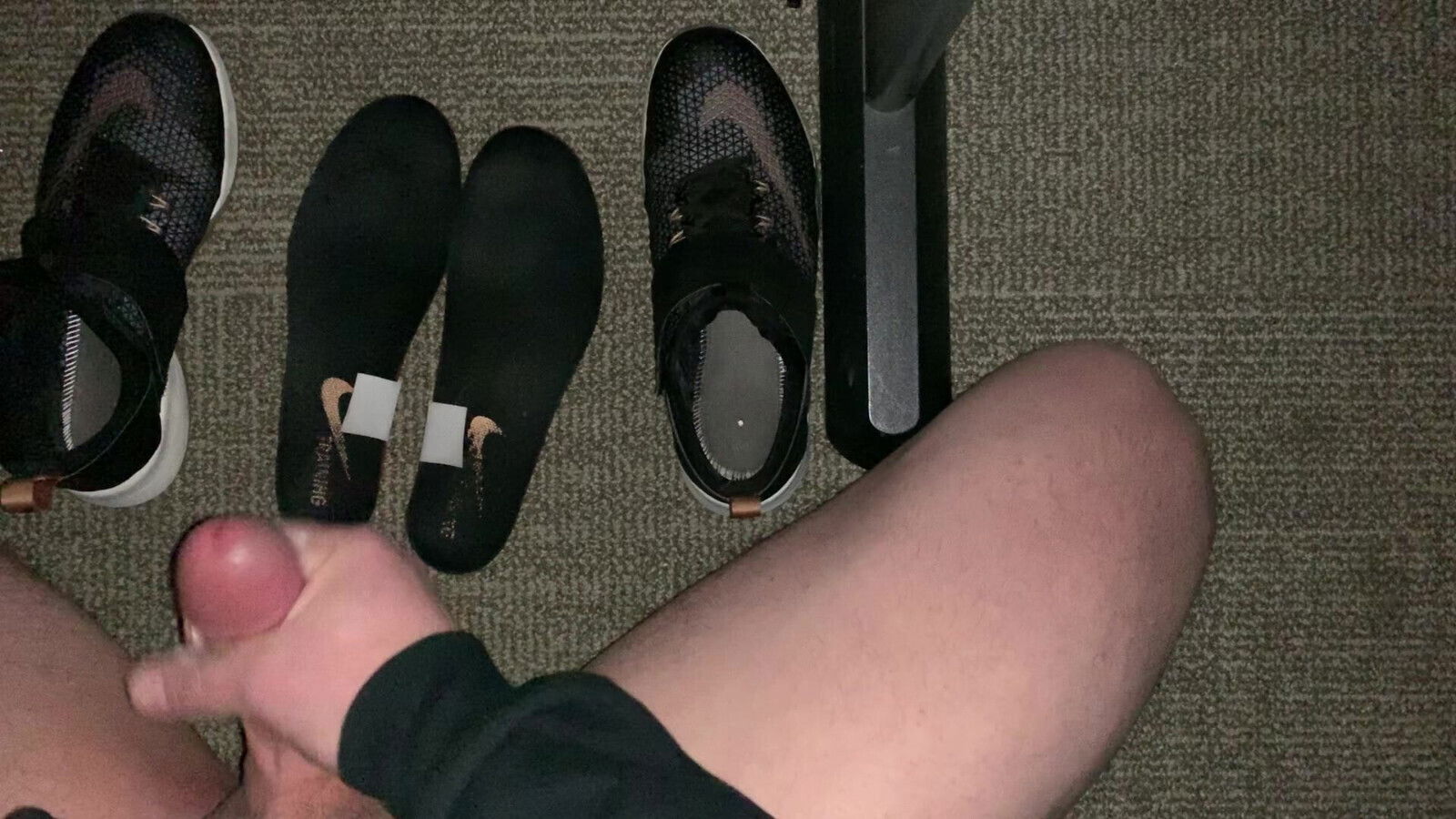 Cum Huge Load Inside Fitness Trainers Nikes