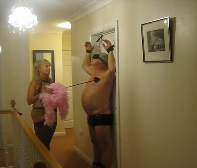 English rose whips and is whipped before fucked