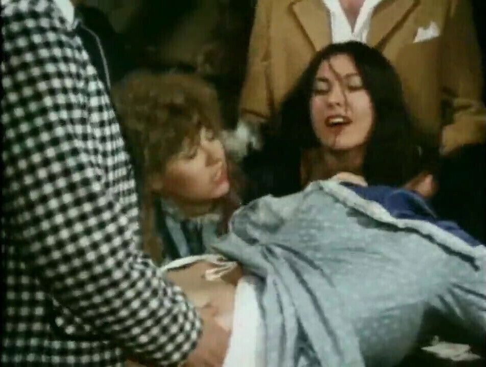 JOSEFINE MUTZENBACHER WIRKLICH TEIL