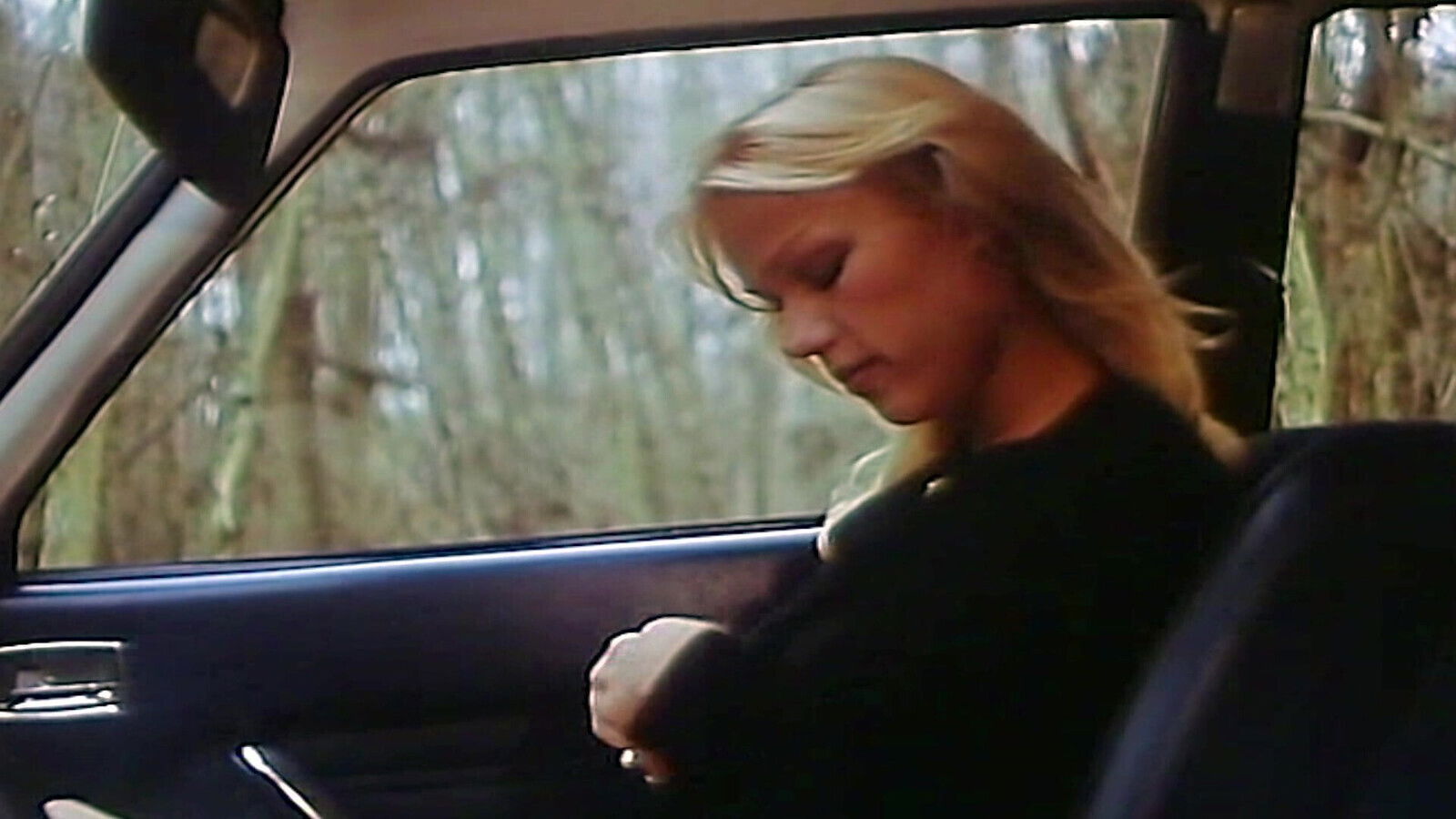 Brigitte Lahaie short strip show