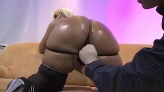 Awaite You At Milf-meet.com - Super Poschi Kitty Wilder 1