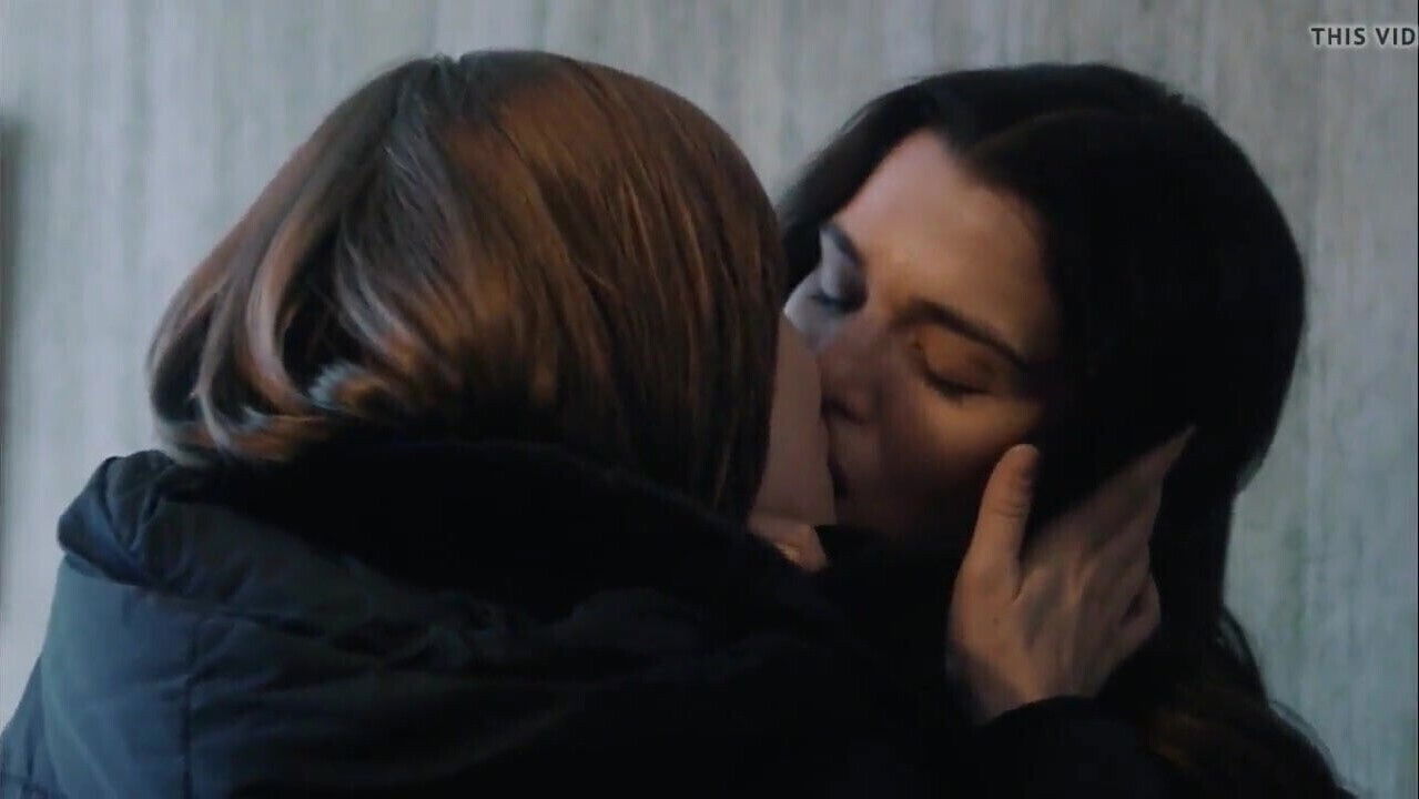 Celebrities Rachel McAdams & Weisz Lesbian Sex Scene