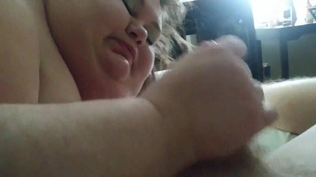 Sexy Double Chin BBW Sucking Dick