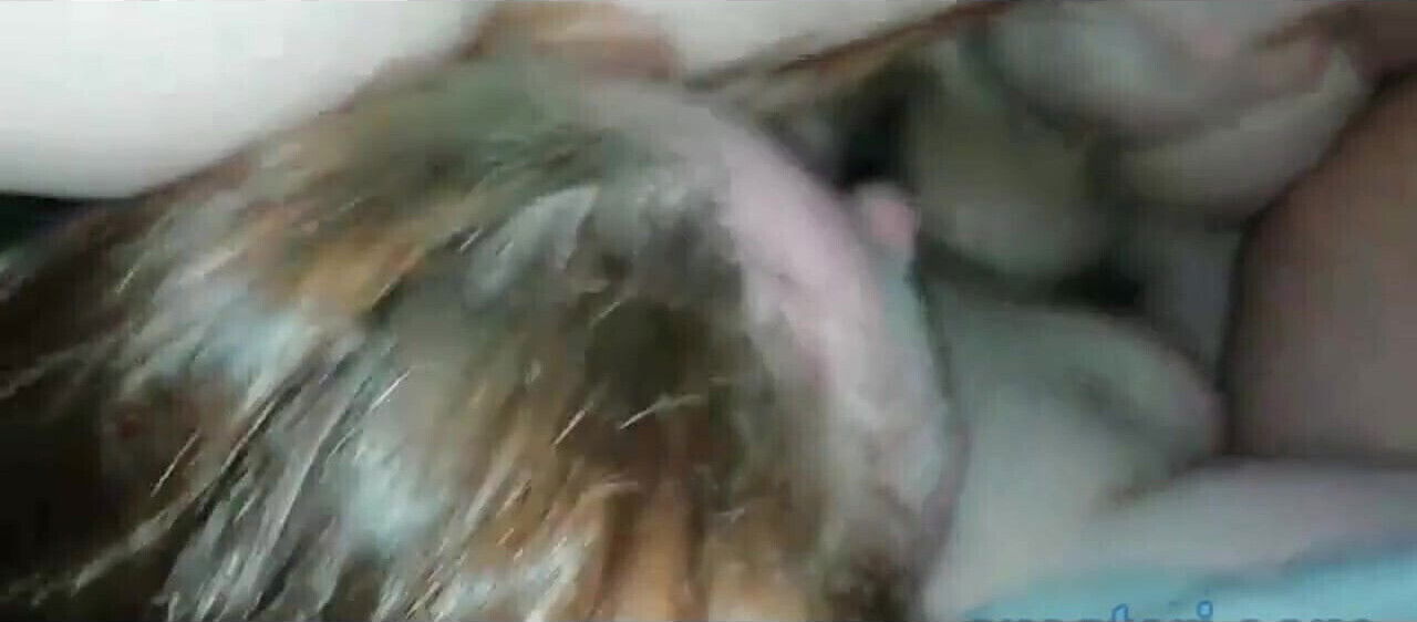 Horny nerd girl asks masturbateafter date