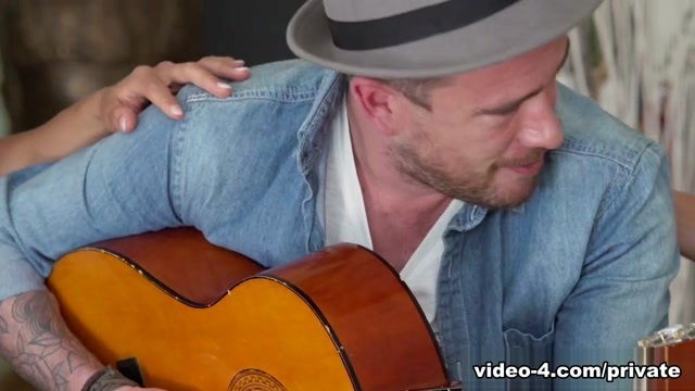 Frida Sante Christen Courtney Erasmus Students Unleashed Private