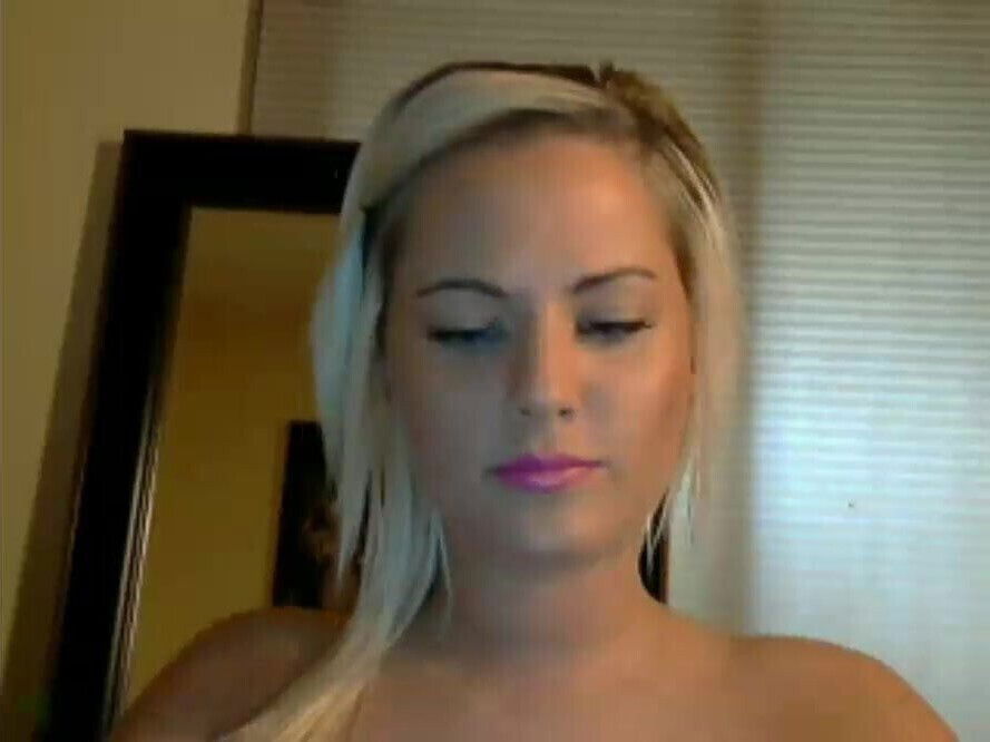 Shy amateur camgirl first week