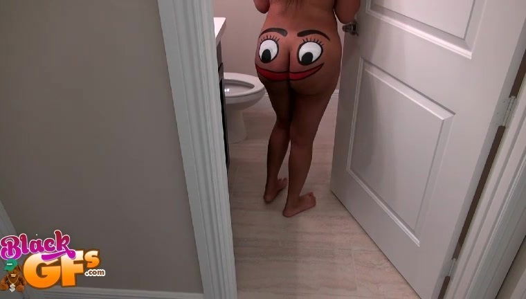 Jayla Foxx drew smiley huge gets glazed